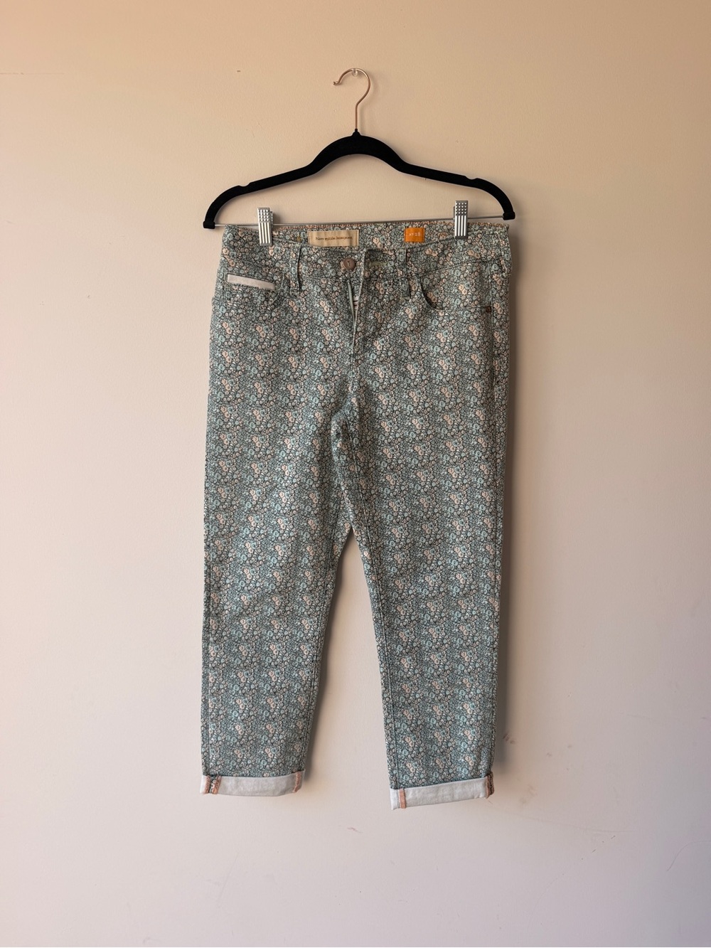 Pilcro Powder Blue Floral Cropped Jeans with Cream and Pink Blooms